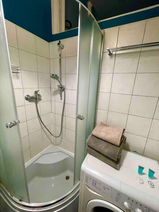 Апартаменти Super Square Metro X2 Fast Wifi 55'Tv Netflix Hbo Appletv+ Amazontv Варшава Екстер'єр фото